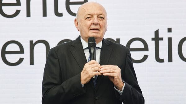 Pichetto, su metano e automotive segnali positivi dall'Europarlamento