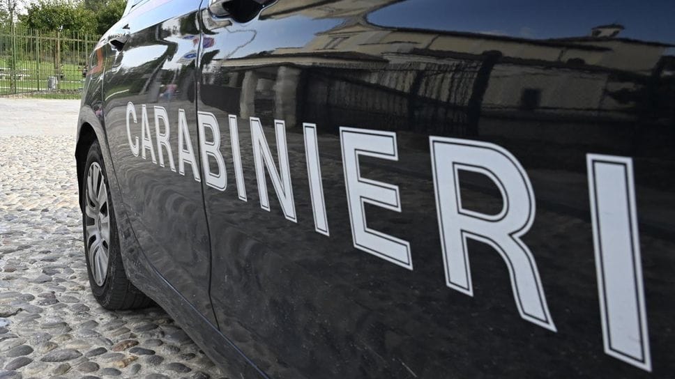 Fuga da brividi a 170km/h su un’auto rubata: arrestato 28enne bergamasco