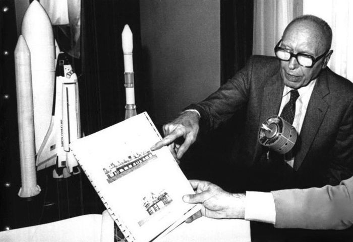 Dal primo satellite italiano alla Luna, 100 anni di Scuola di Ingegneria Aerospaziale