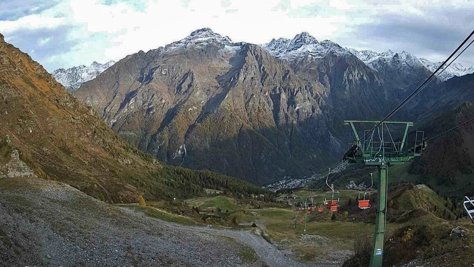Prima neve sulle Orobie: imbiancate le vette più alte - Le prime foto