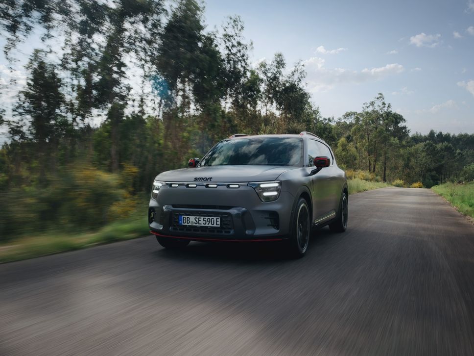 SUV elettrici: spazio, autonomia e praticità cambiano il modo di viaggiare