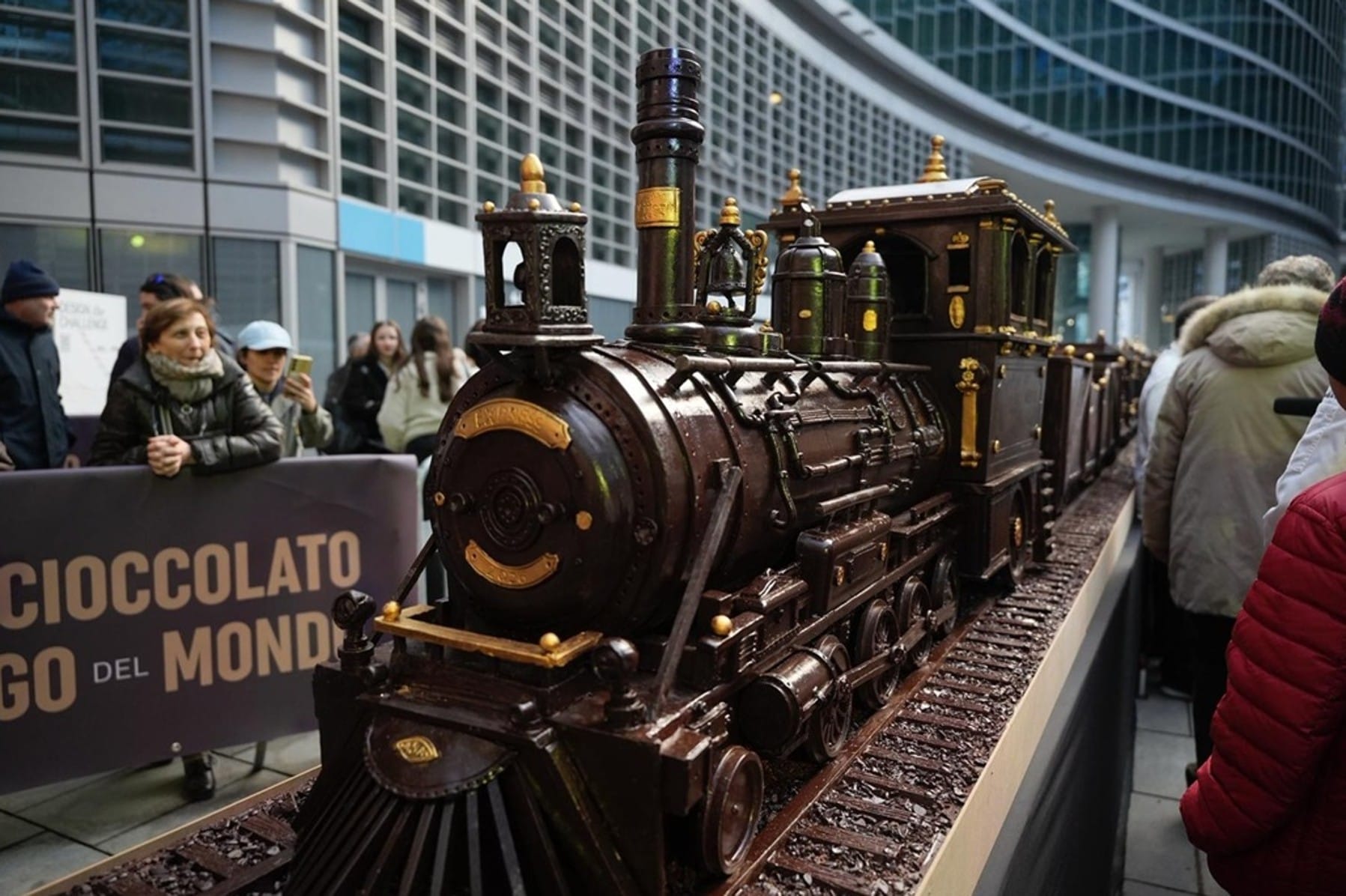 Alla Campionaria l’ultima corsa del treno di cioccolato da record
