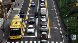 E-Brt, raggiunti i 200mila passeggeri: giovedì ritardi per i semafori in tilt