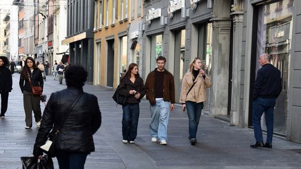 Buoni per la sosta in centro a Bergamo, progetto bocciato dai commercianti
