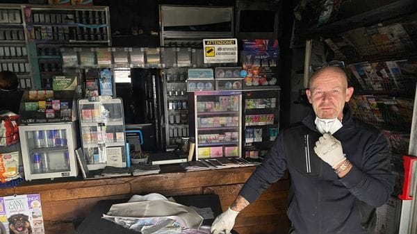 Rogo in via Moroni a Bergamo, danni per 50mila euro. «Il bar tabaccheria sarà chiuso un mese»