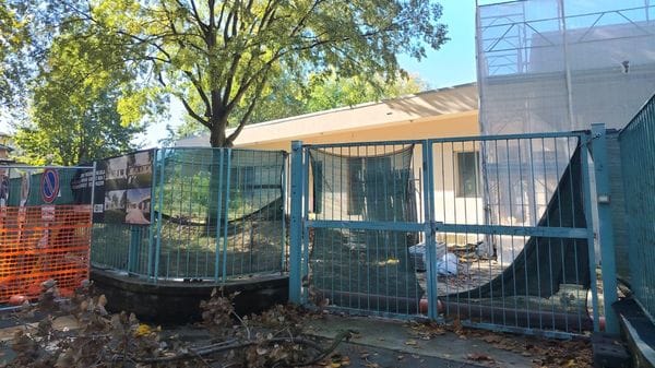Bergamo, la scuola Rosa in ritardo: lavori eseguiti al 70%. Il termine slitta al 2027