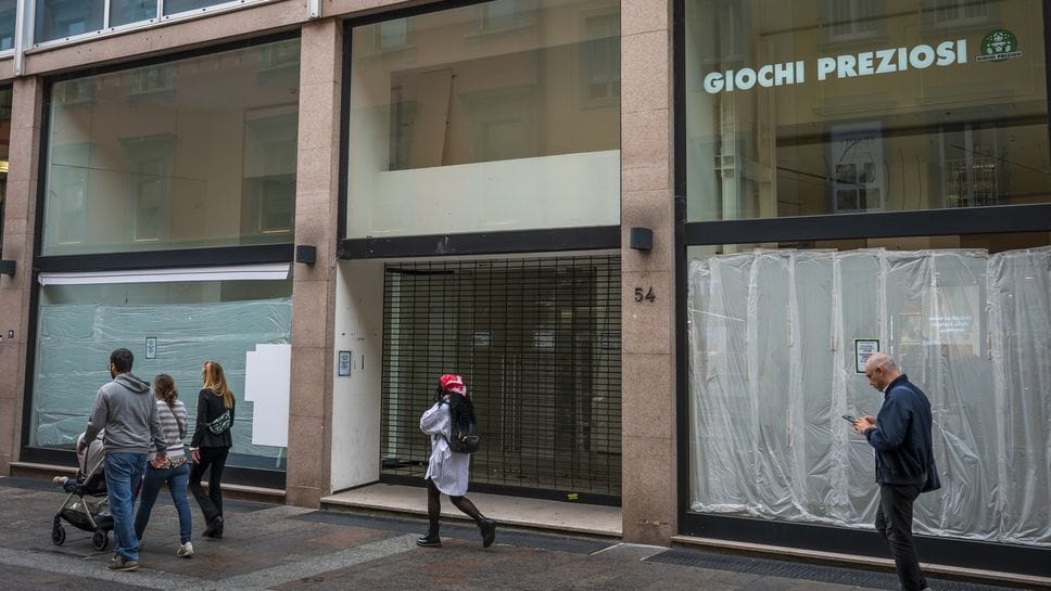 In città 600 negozi sfitti: «Più presidio e sicurezza per salvare il commercio»