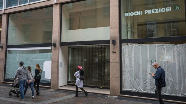 In città 600 negozi sfitti: «Più presidio e sicurezza per salvare il commercio»