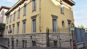 Bergamo, lavoro nero: due minorenni, sospesi due locali