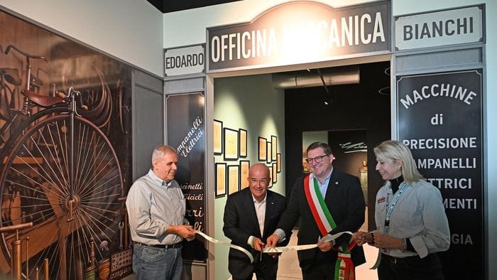La bici tra sport, industria e storia: il Museo Bianchi apre le porte