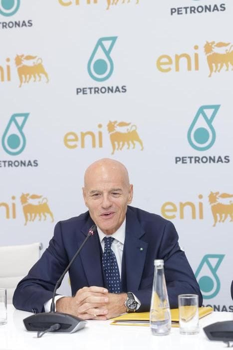 Eni avvia produzione gas dal giacimento Maha, offshore Indonesia