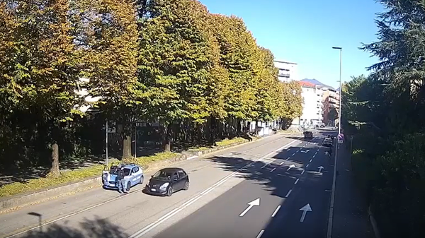 Inseguimento in centro a Bergamo: due uomini bloccati in via San Francesco