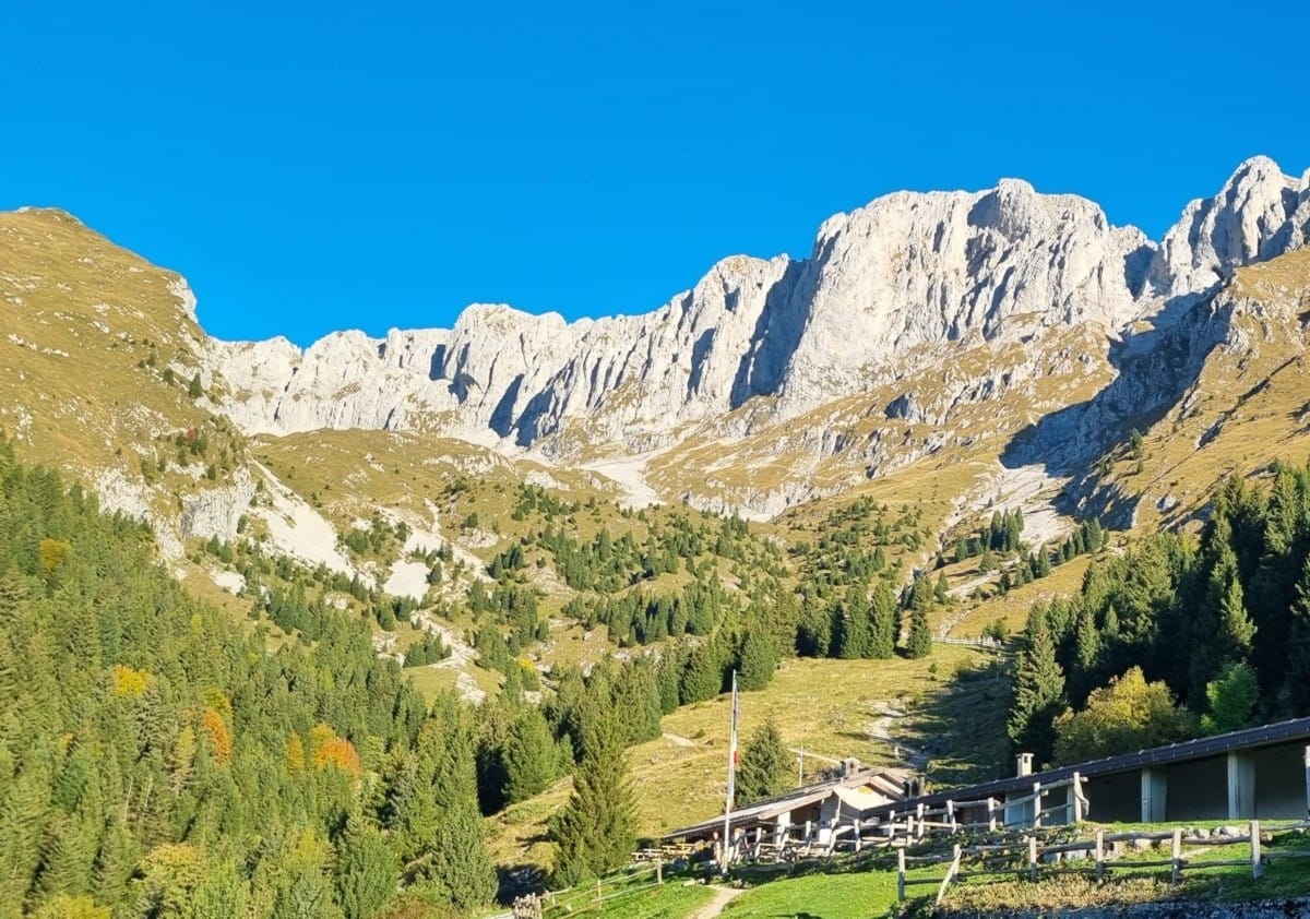 Al cospetto della Presolana, la regina delle Orobie