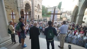 San Francesco, in Cattedrale a Bergamo con il Vescovo Beschi: «Apriamo il cuore» - Video