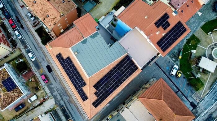 Sima, impianti fotovoltaici privati seconda forza rinnovabile del Paese
