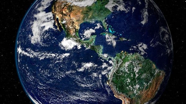 Dai mari antichi gli indizi di due rapidi cambi di orientamento della Terra 