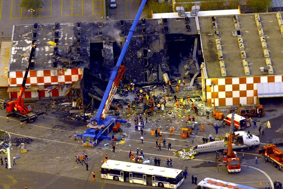 Venticinque anni fa la strage aerea di Linate, il ricordo