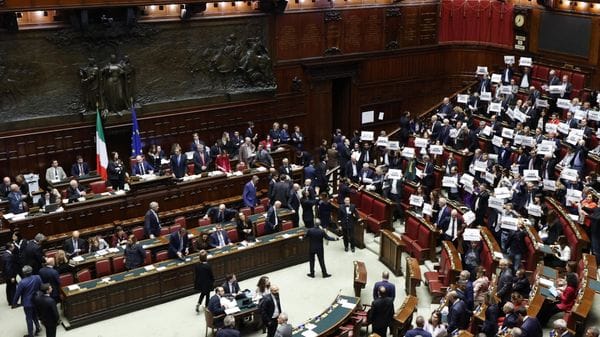Il rebus coalizioni e lo spettro pareggio