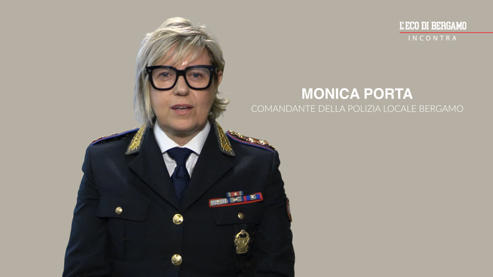 https://storage.ecodibergamo.it/media/photologue/2026/2/10/photos/cache/monica-porta-la-comandante-della-polizia-locale-di-bergamo-questo-lavoro-mi-h_c5b7eb8e-065a-11f1-b4f3-33b1383bcd71_1920_1080_v3_large_16_9.png