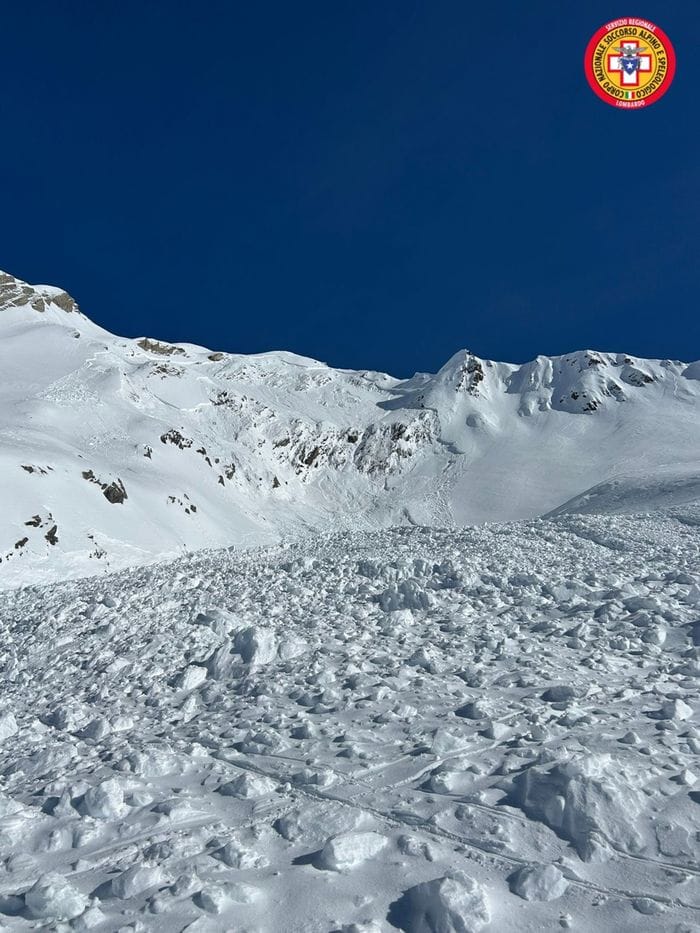 La valanga di Valbondione nei pressi della cima dei Tre Confini
