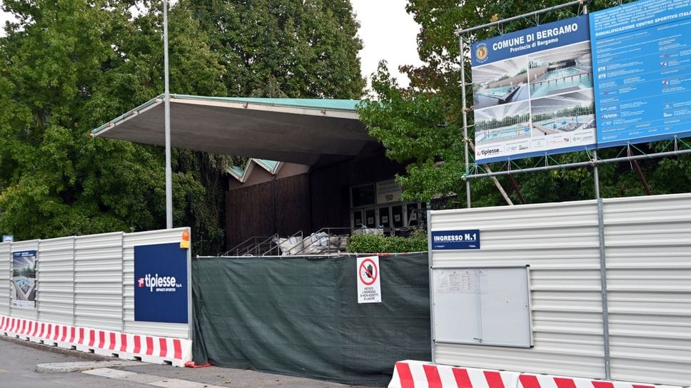 Il cantiere delle piscine Italcementi