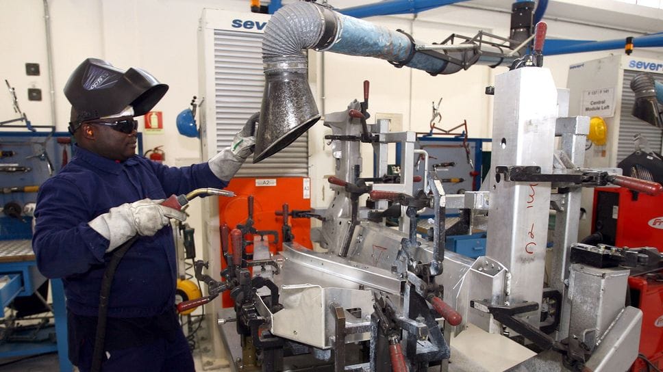 L’ultimo decreto flussi prevede 165mila arrivi, ma le domande 2026 sono già 40mila in più