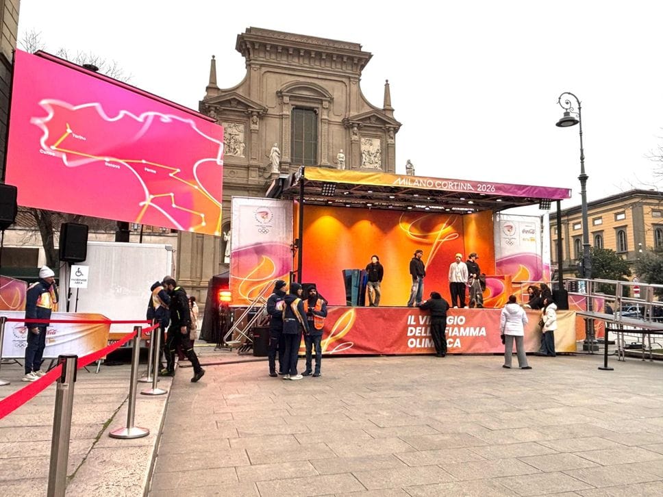 Il palco in Largo Belotti