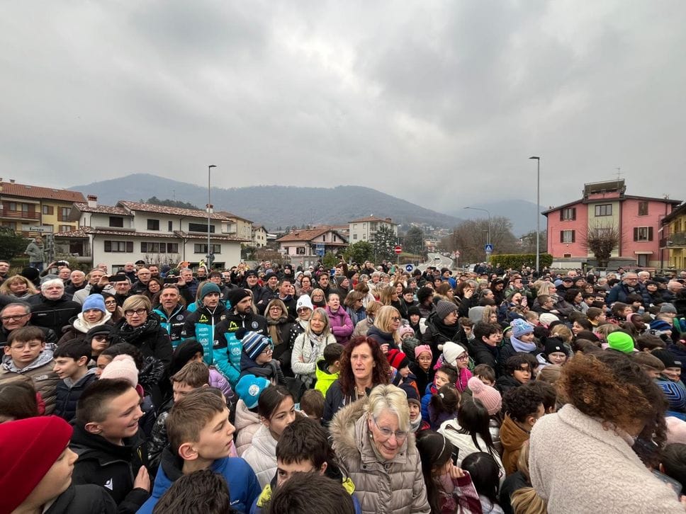 Tantissime persone ad Alzano