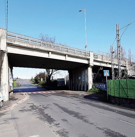 Il ponte sulla Sp 155 a Ponte San Pietro