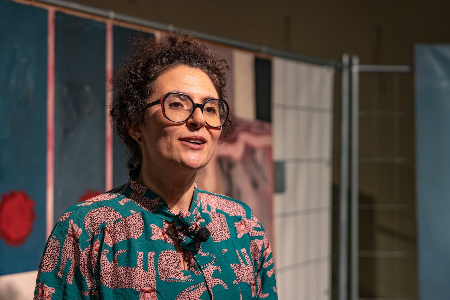 La curatrice Valentina Raimondo