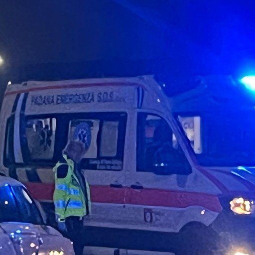 Schianto tra un’auto e una moto a Ponteranica, muore un uomo