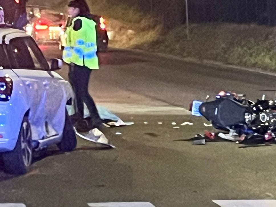 L’auto e la moto coinvolte nell’incidente