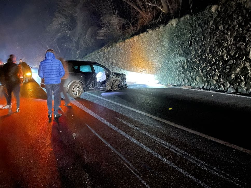 L’auto coinvolta nell’incidente di Casnigo avvenuto domenica 23 febbraio verso mezzanotte, ferito un 32enne