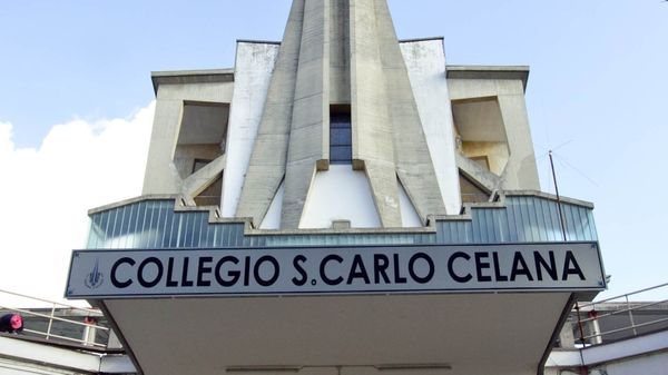 Chiuso dal 2014, una parte dell’ex Collegio ospita una cooperativa che si occupa di disabilità e la sede distaccata dell’Isb di Torre Boldone