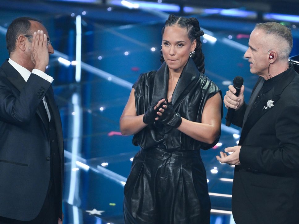 Carlo Conti con Alicia Keys ed Eros Ramazzotti