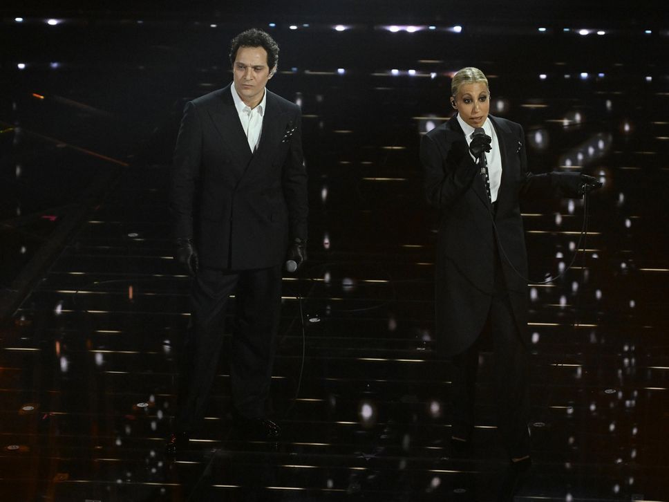 Malika Ayane con l’attore Claudio Santamaria