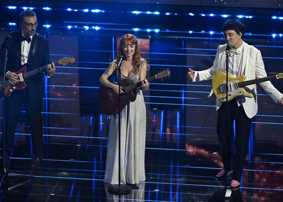 Maria Antonietta e Colombre con Brunori Sas