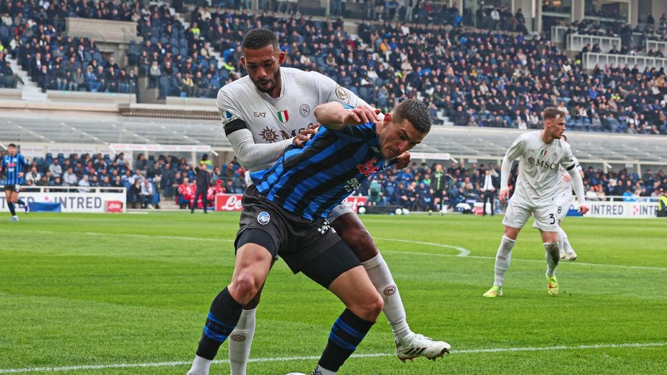 Nikola Krstovic, qui in azione nella gara contro il Napoli, potrebbe partire titolare al centro dell’attacco domenica primo marzo a Reggio Emilia contro il Sassuolo