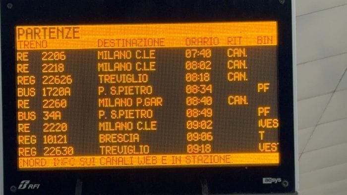 https://storage.ecodibergamo.it/media/photologue/2026/2/3/photos/cache/treni-bonus-pendolari-crollati-98-affare-per-trenord-no-in-regola_a4ff9eb2-0076-11f1-a626-8f4ad7da1a93_1920_1080_v3_large_16_9.jpeg