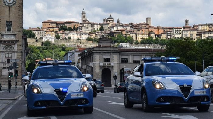 Controlli antidroga nelle aree scolastiche di Bergamo: rafforzate le attività di prevenzione