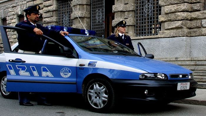 https://storage.ecodibergamo.it/media/photologue/2026/2/4/photos/cache/controlli-antidroga-nelle-aree-scolastiche-di-bergamo-rafforzate-le-attivita-di_7968dac8-01b8-11f1-a626-8f4ad7da1a93_1920_1080_v3_large_16_9.JPG