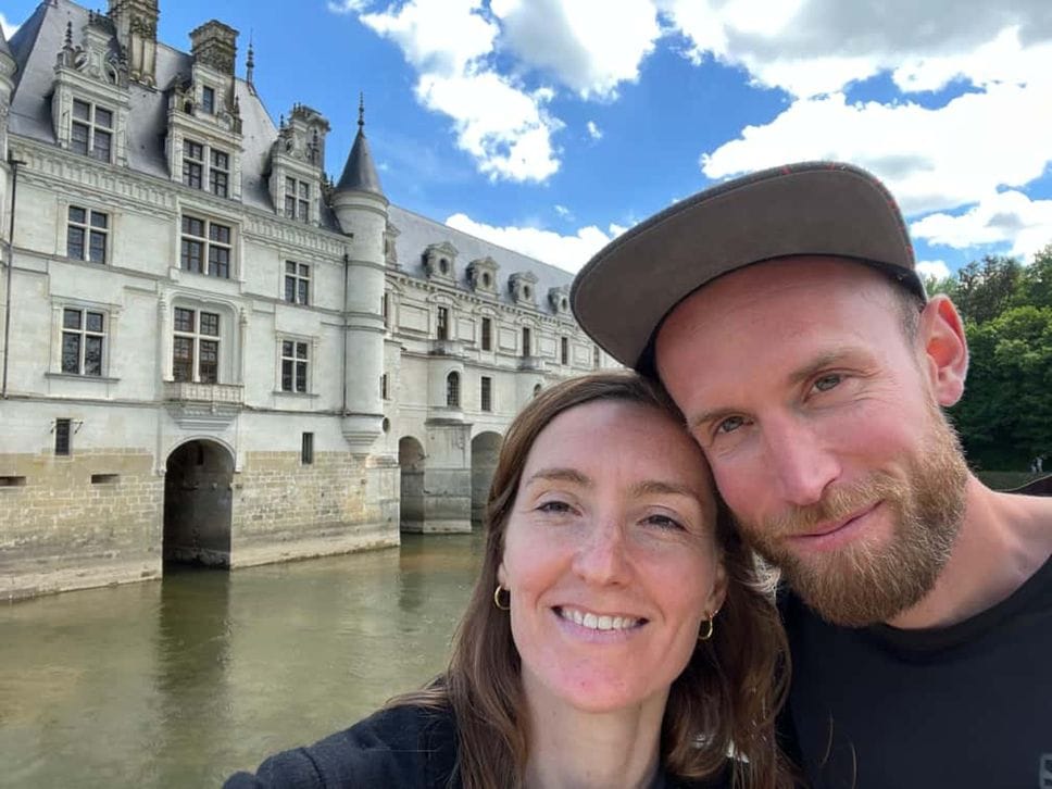 Vincenzo e la sua ragazza ai castelli della Loira.