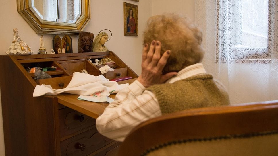 Ennesima truffa ai danni di due pensionati, ieri a Scanzorosciate