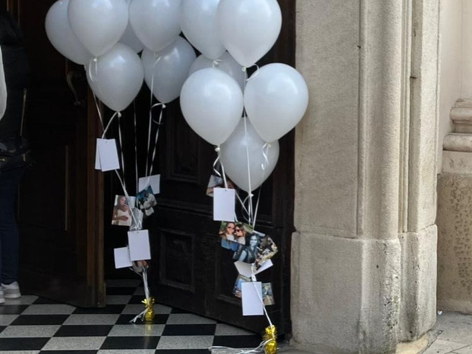 I palloncini in suo ricordo