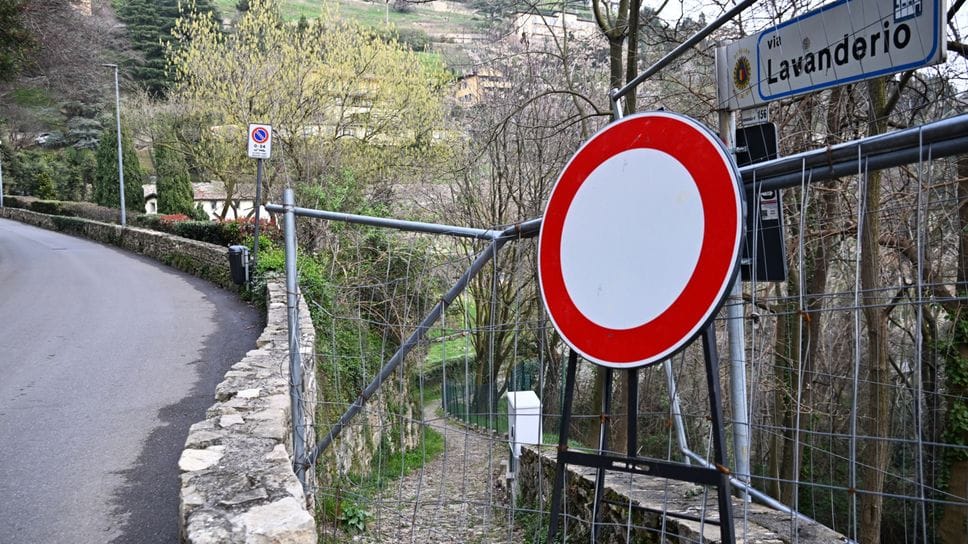 La via Lavanderio è chiusa da una decina d’anni