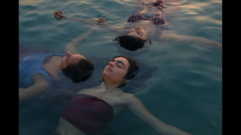 «To Close Your Eyes and See Fire» di Nicola von Leffern, Jakob Carl Sauer (Austria, 2024)