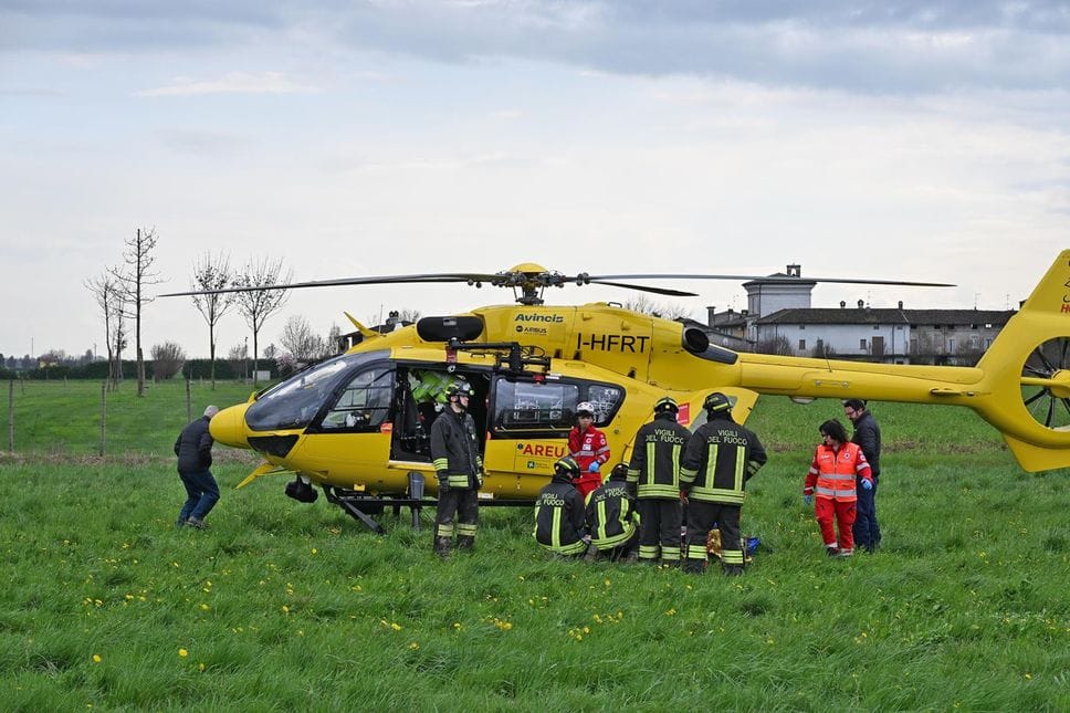 Uno degli elisoccorsi intervenuti