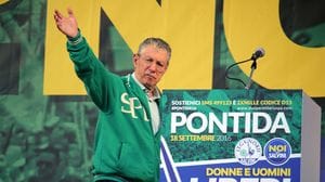 Umberto Bossi a Pontida in uno scatto del 2016
