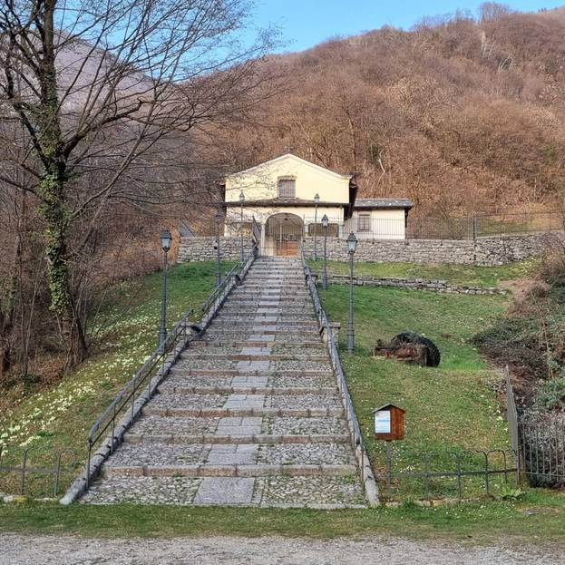 Da Rossino al Monte Spedone per i magnifici panorami della Val San Martino