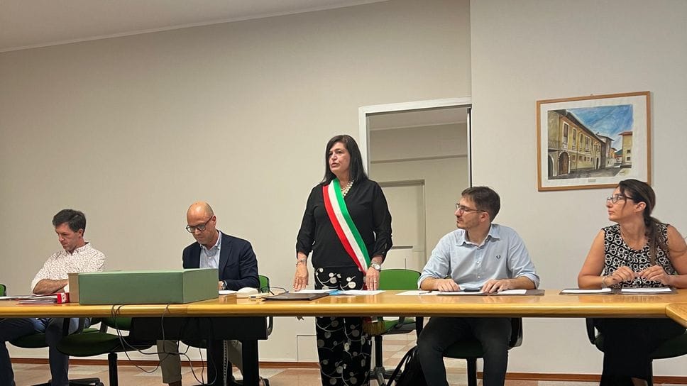 La sindaca di Montello, Elvira Borali, ritira le dimissioni